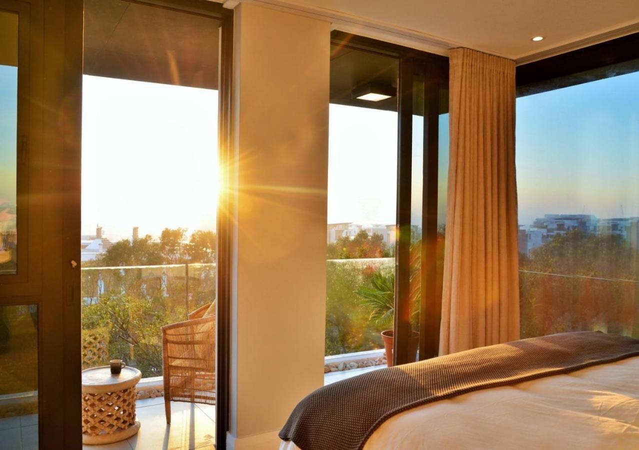 35 On Main By Stay In Luxury Le Cap Extérieur photo