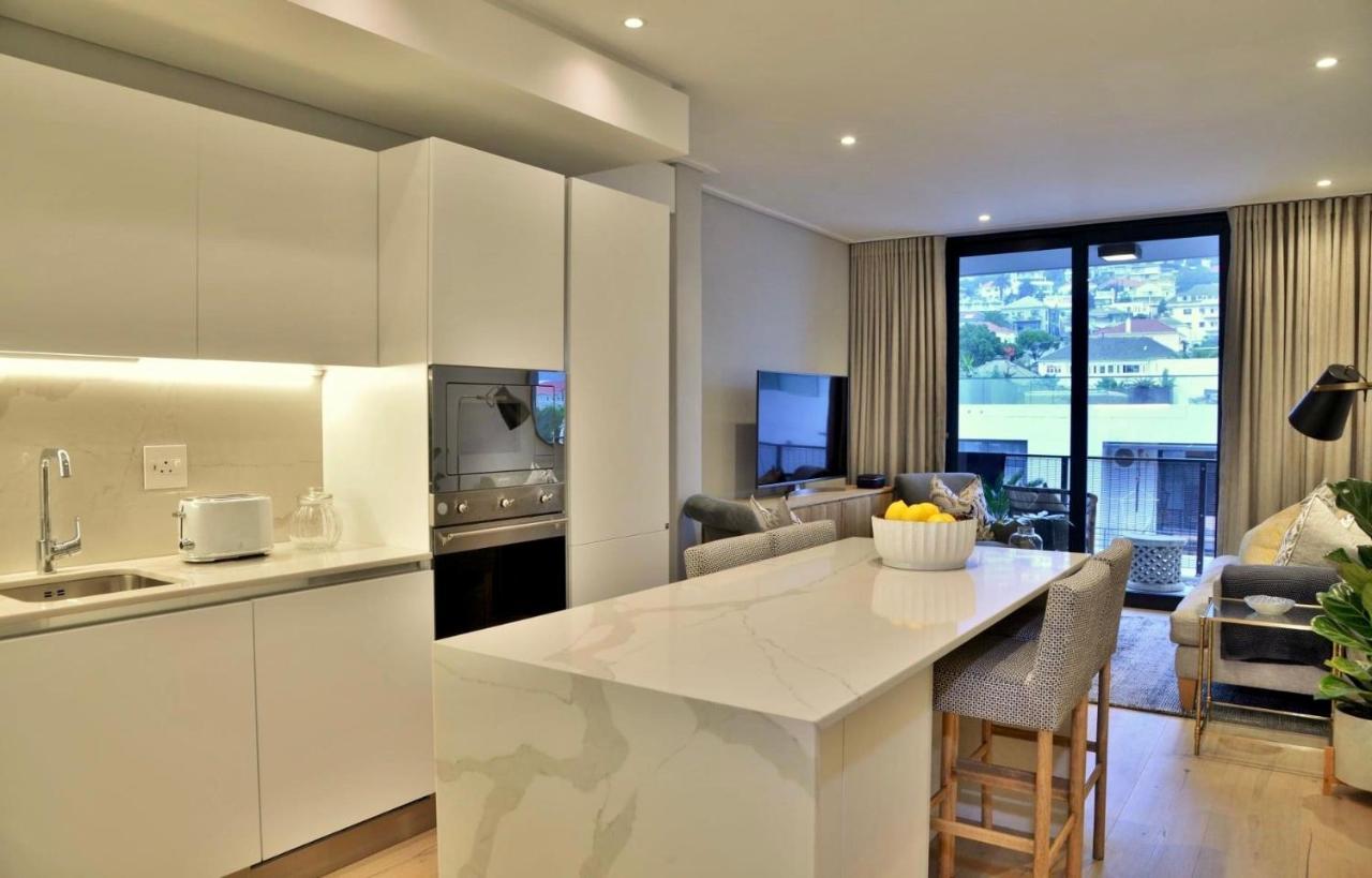 35 On Main By Stay In Luxury Le Cap Extérieur photo