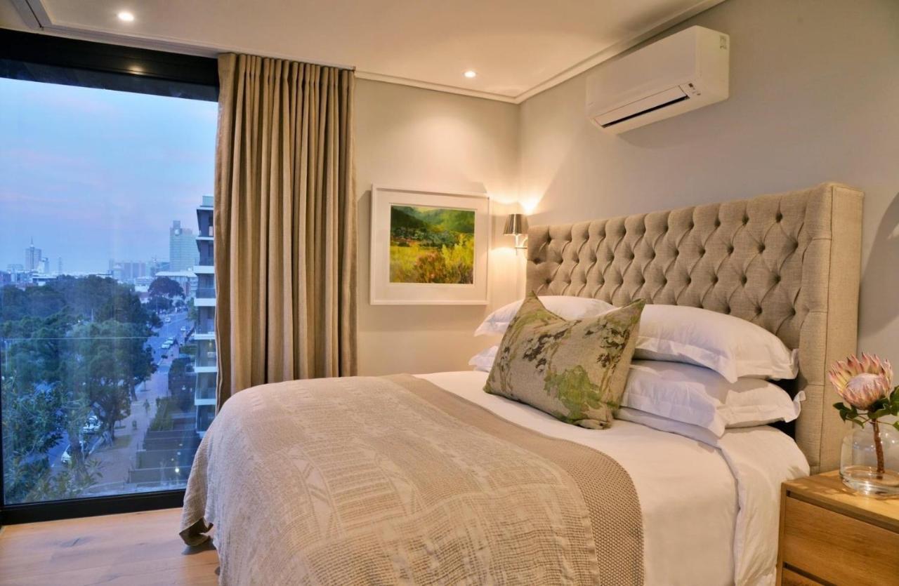 35 On Main By Stay In Luxury Le Cap Extérieur photo