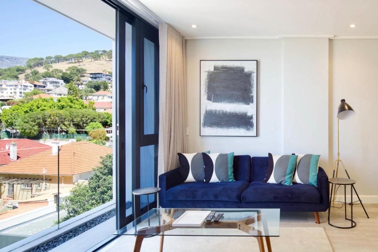 35 On Main By Stay In Luxury Le Cap Extérieur photo