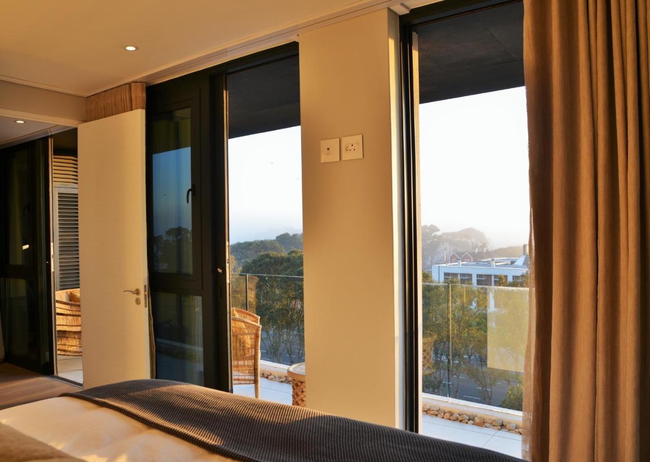 35 On Main By Stay In Luxury Le Cap Extérieur photo