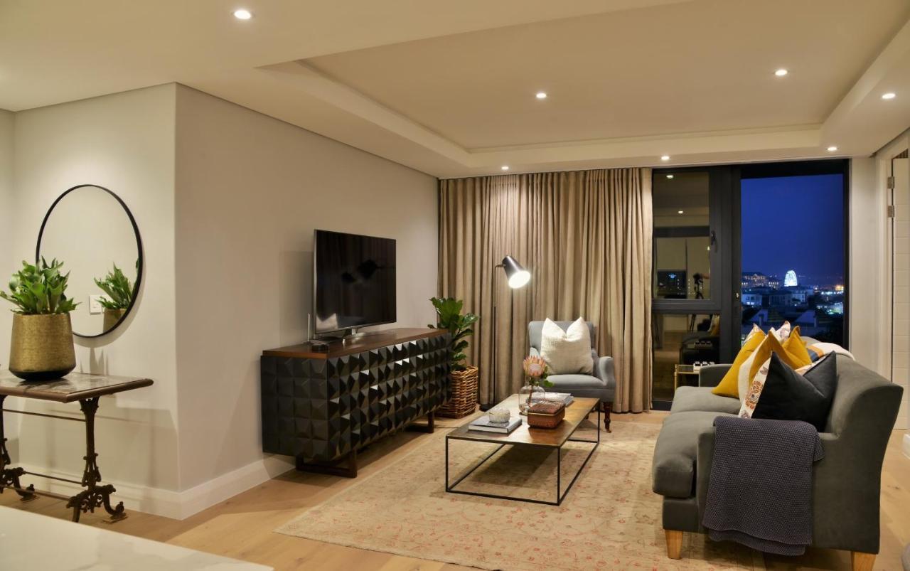 35 On Main By Stay In Luxury Le Cap Extérieur photo
